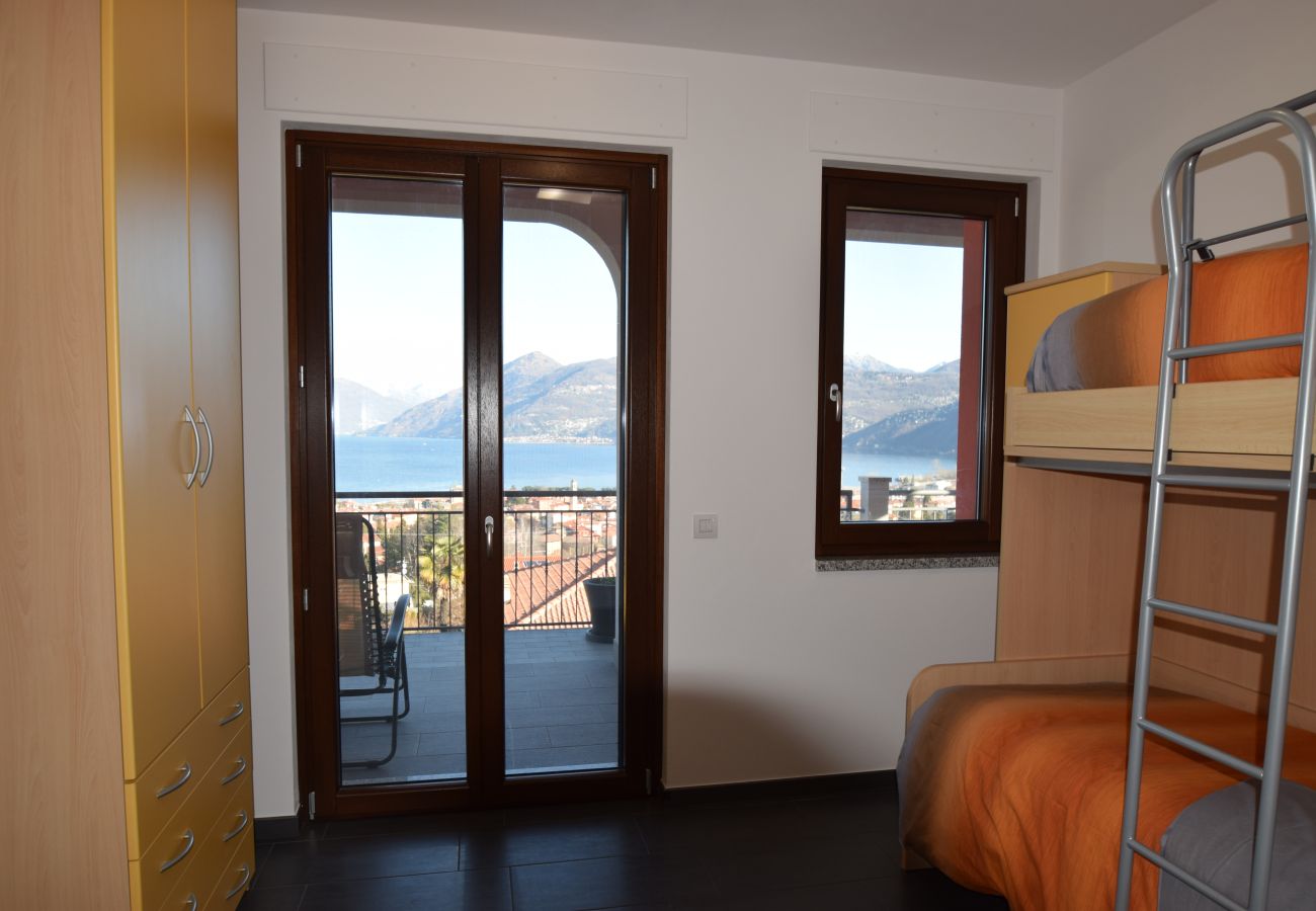 Appartamento a Germignaga - Casa Elena - Bella vista lago - Cod. 0001