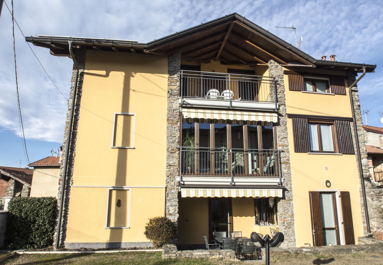 Appartamento a Montegrino Valtravaglia - 0003 hlm - Stone House by Holidays Lago Maggiore