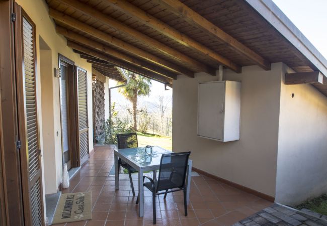 Villa a Luino - Casa Shila Villa a Luino - Casa Shila