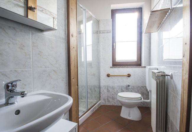 Villa a Luino - Casa Shila Villa a Luino - Casa Shila