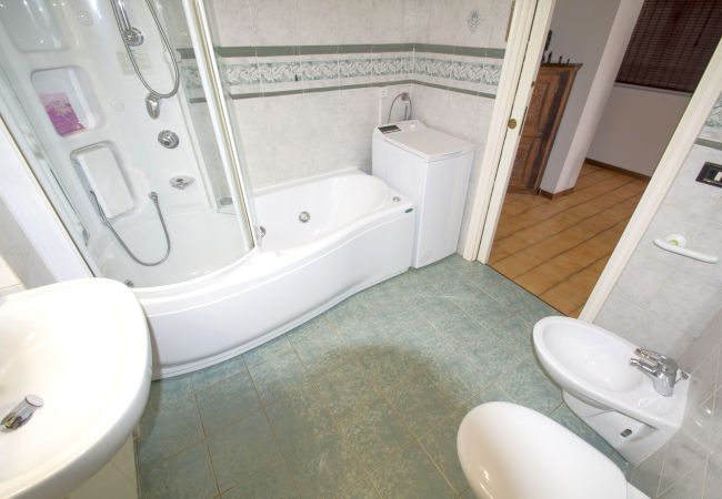 Appartamento a Luino - Casa Luino Appartamento a Luino - Casa Luino