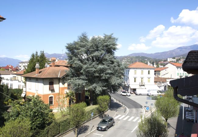 Appartamento a Luino - Casa Luino Appartamento a Luino - Casa Luino