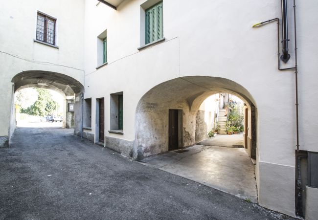 Appartamento a Castelveccana - Casa Lea - Castelveccana Appartamento a Castelveccana - Casa Lea - Castelveccana