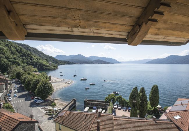 Appartamento a Luino - Casa Jolanda Appartamento a Luino - Casa Jolanda