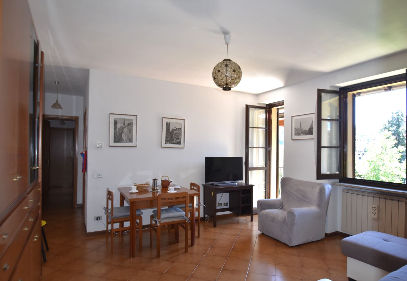 Ferienwohnung in Luino - Isola dei fiori Apartment 