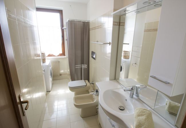 Ferienwohnung in Maccagno con Pino e Veddasca - Casa Giona Ferienwohnung in Maccagno con Pino e Veddasca - Casa Giona