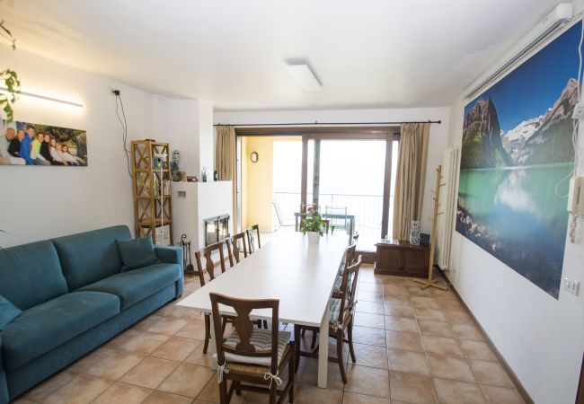 Ferienwohnung in Maccagno con Pino e Veddasca - Casa Pisi - Maccagno con Pino e Veddasca Ferienwohnung in Maccagno con Pino e Veddasca - Casa Pisi - Maccagno con Pino e Veddasca