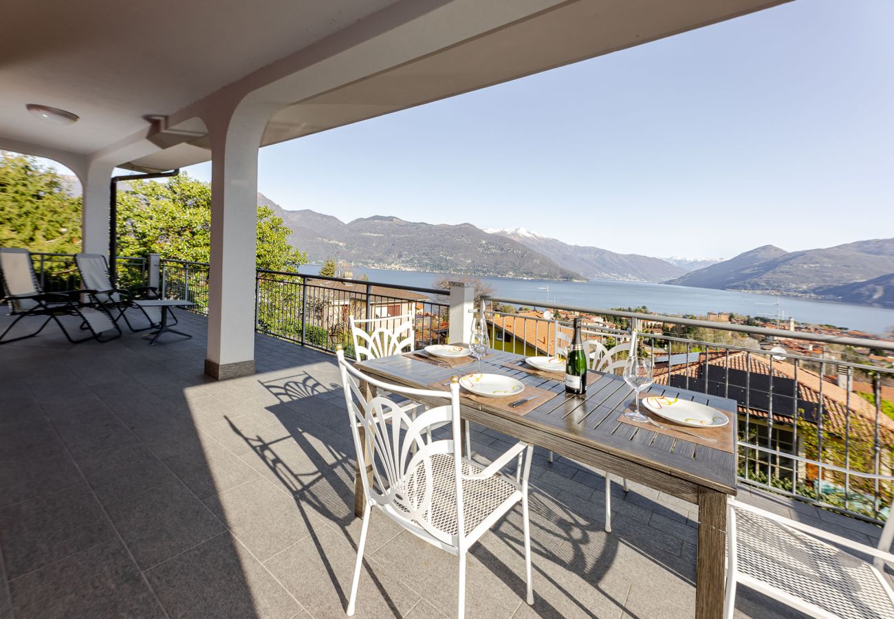 Apartment in Germignaga - Casa Elena - Beautiful lake view - Cod. 0001