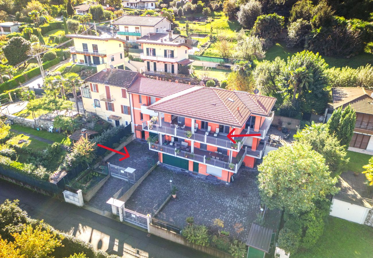 Apartment in Germignaga - Casa Elena - Beautiful lake view - Cod. 0001