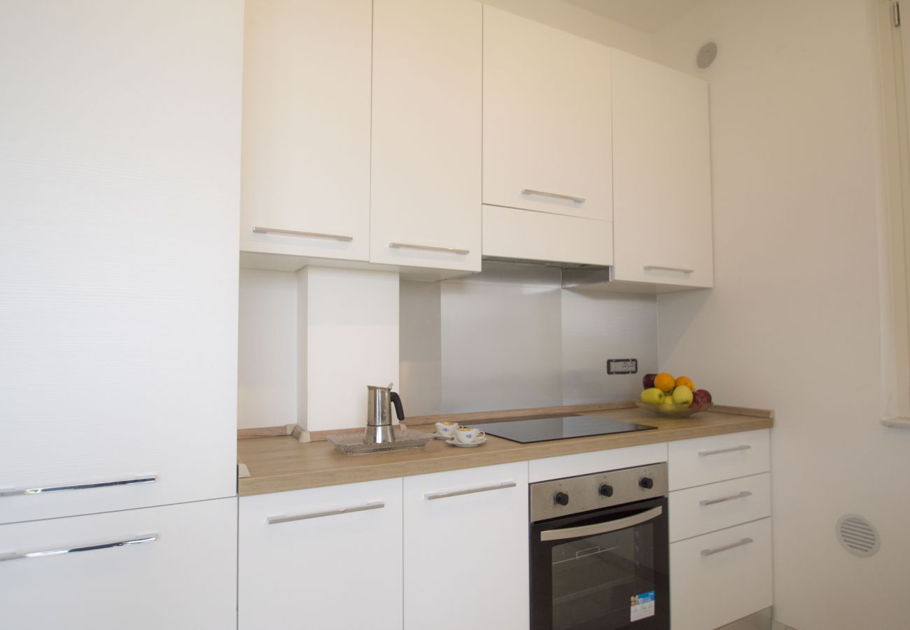 Apartment in Brezzo di Bedero - Colombo Fabio