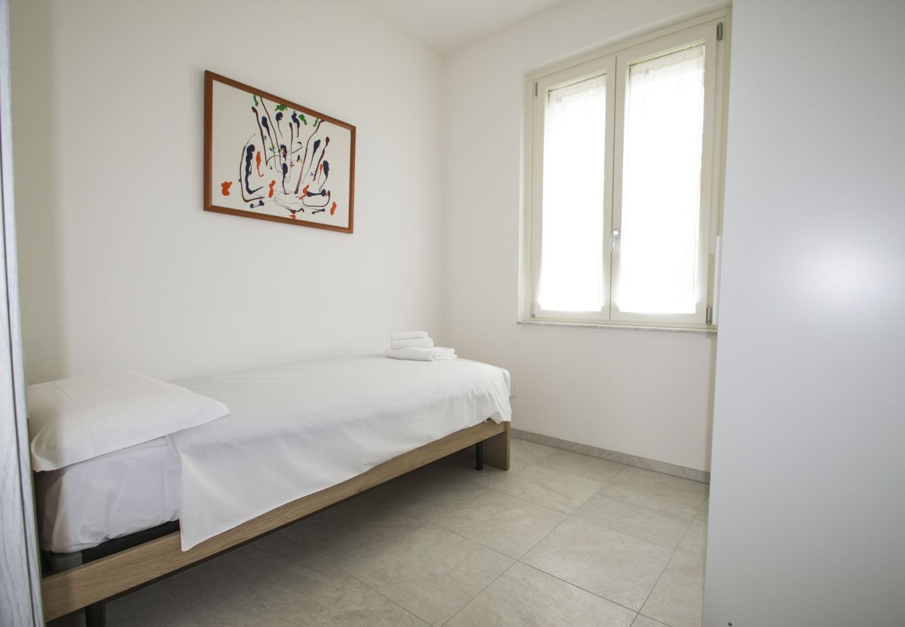 Apartment in Brezzo di Bedero - Colombo Fabio
