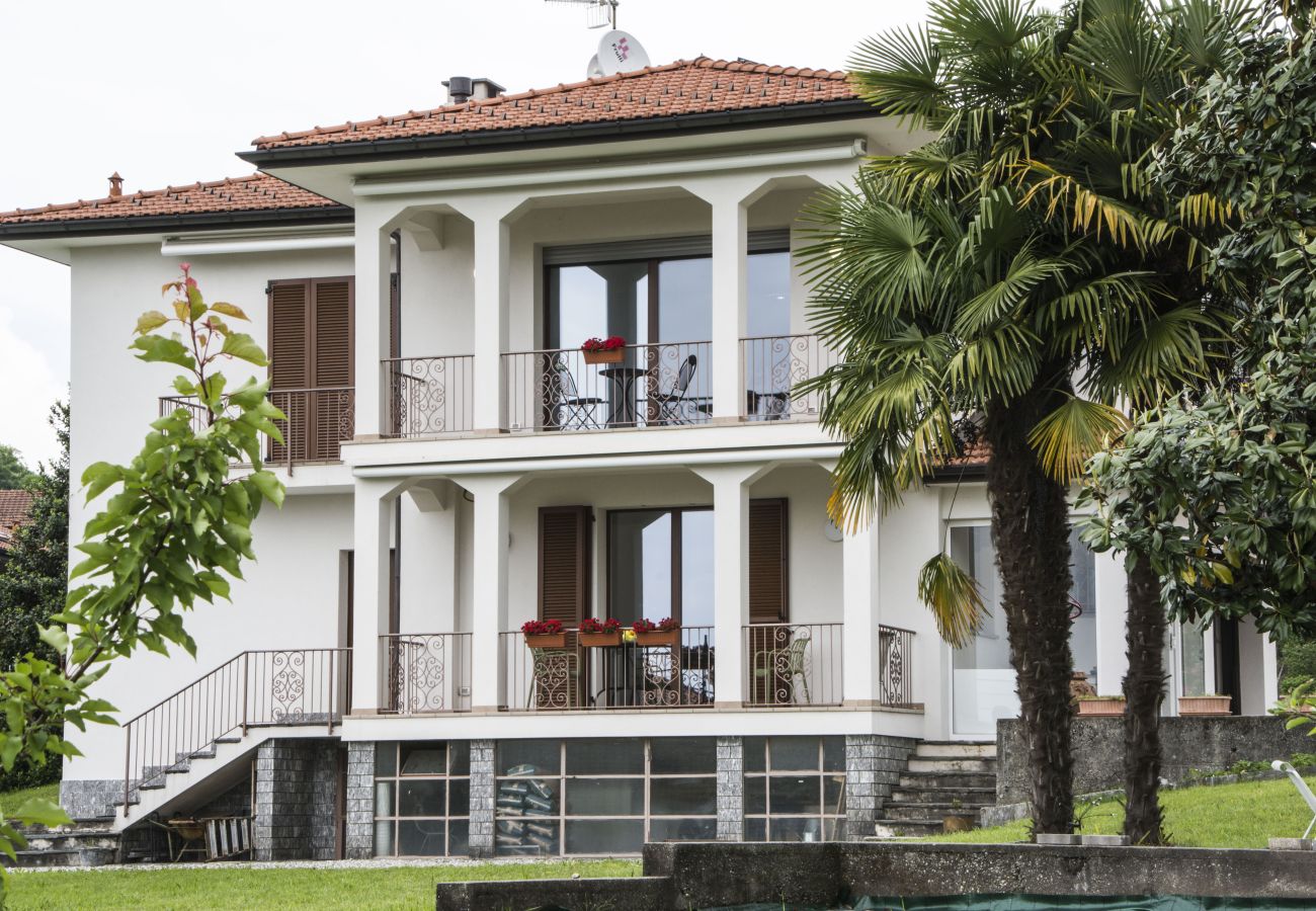 Apartment in Brezzo di Bedero - Colombo Fabio