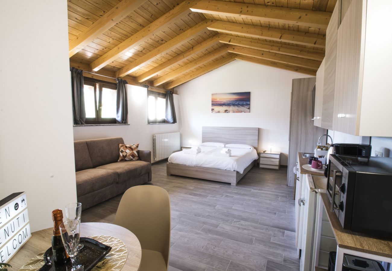 Apartment in Luino - The Little House