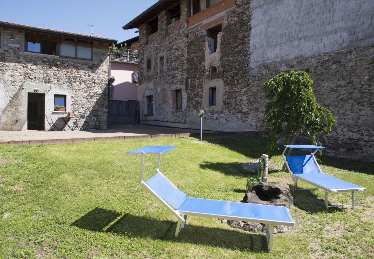 Apartment in Luino - The Little House