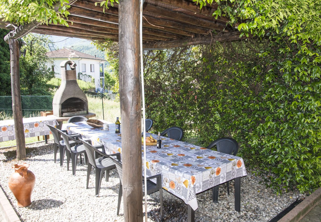 Apartment in Luino - The Little House