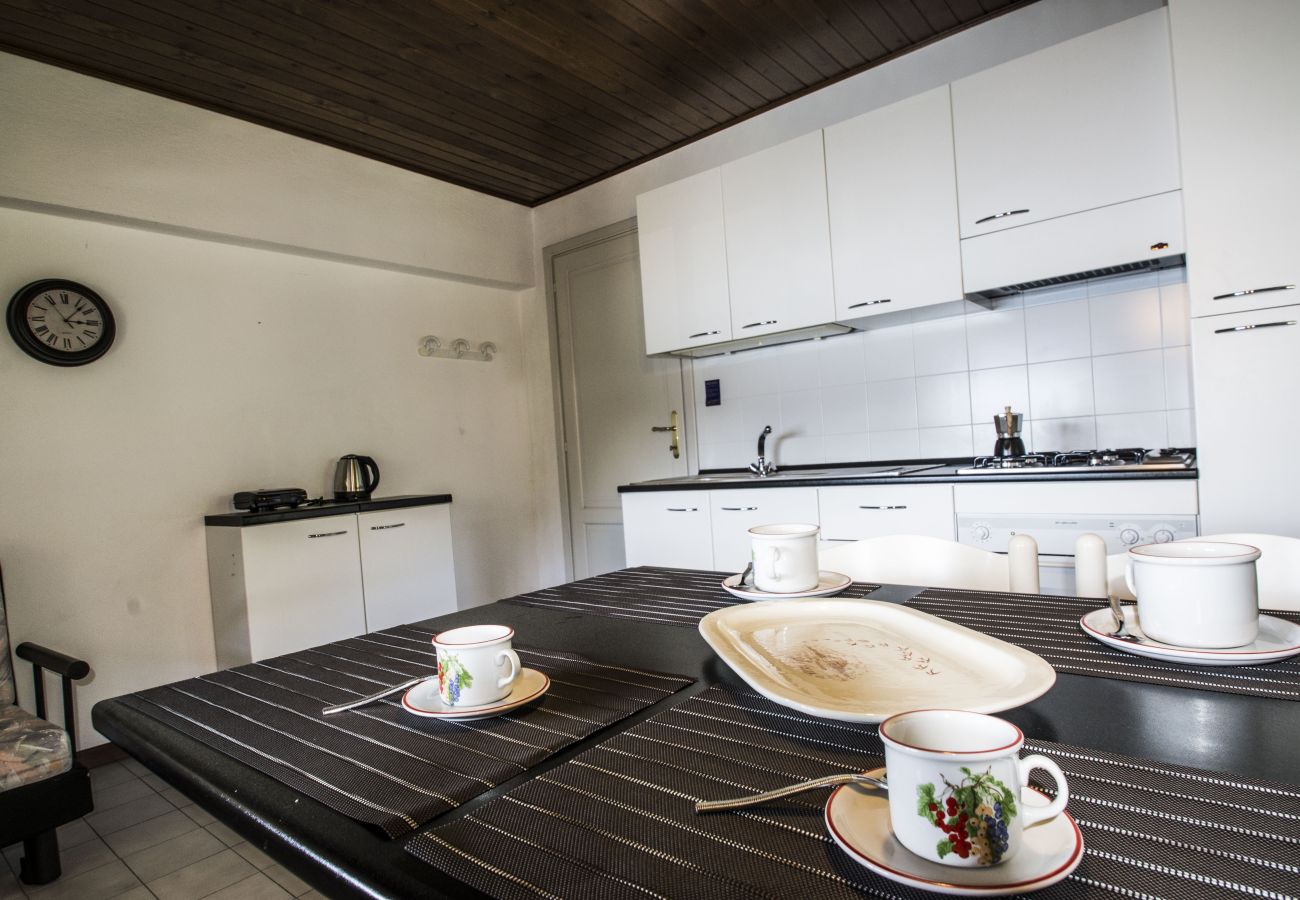 Apartment in Luino - Casa Jolanda